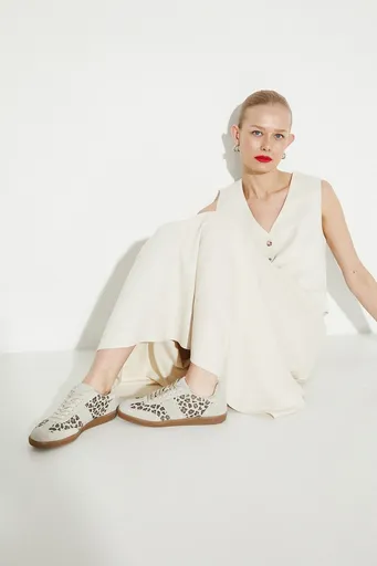 Semišové tenisky Medicine