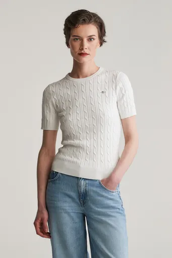SVETR GANT STRETCH COTTON CABLE SS C-NECK EGGSHELL