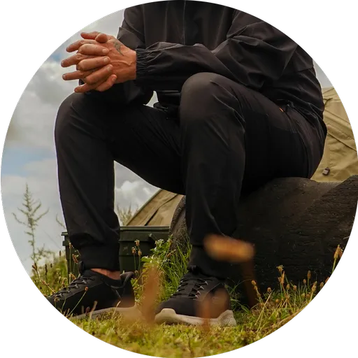 One more cast kalhoty date knight lightweight trousers - s