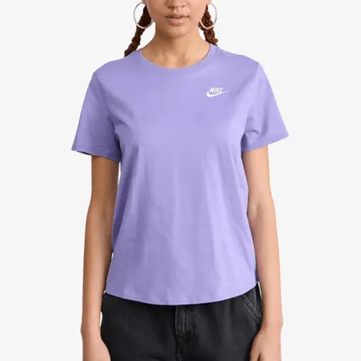 Nike Sportswear Club Essential tee XS