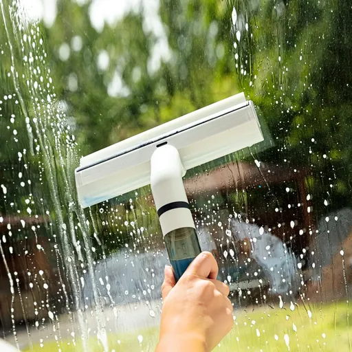 Die moderne Hausfrau Stěrka na okna s rozprašovačem 2v1