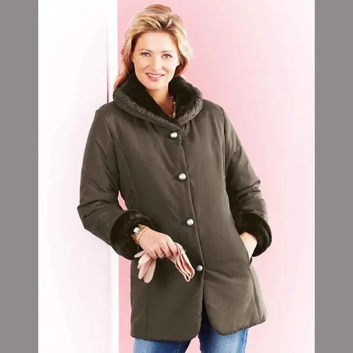 Kabát s límcem z imitace kožešiny