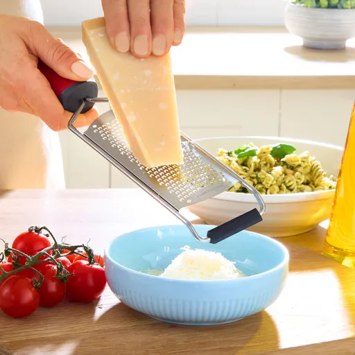 Struhadlo na parmazán