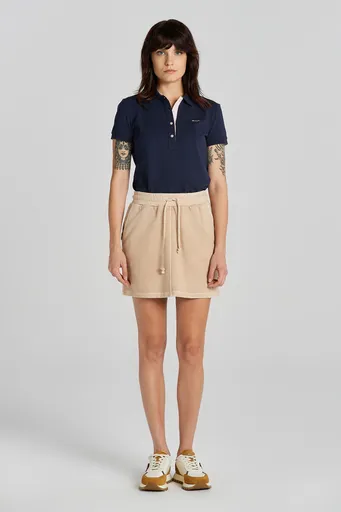 TEPLÁKOVÁ SUKNĚ GANT REL MINI SUNFADED SKIRT DRY SAND