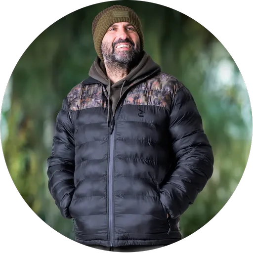 One more cast bunda splash camo knight puffer jacket - l