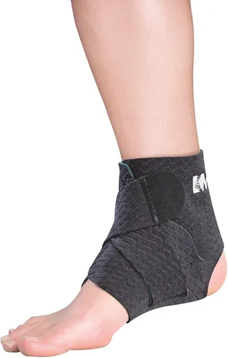 Mueller Mueller Green Adjustable Ankle Support, ortéza na kotník