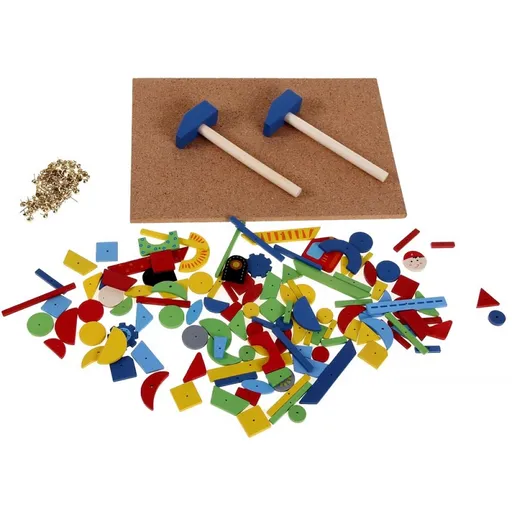 Woody Deska s přibíjecími tvary Auta