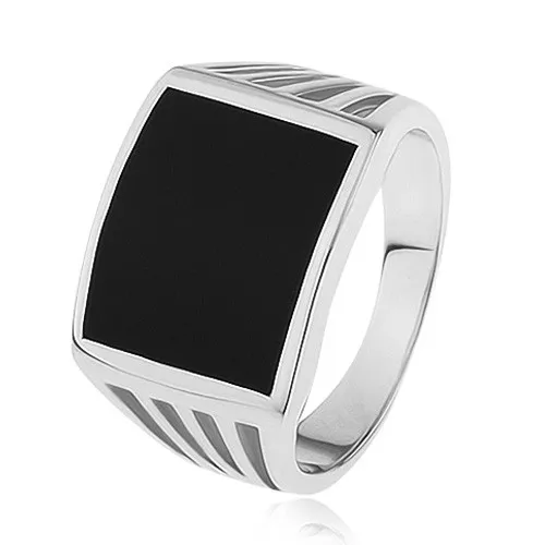 Prsten ze stříbra 925 - černý obdélník, dekorativní výřezy na ramenech - Velikost: 54