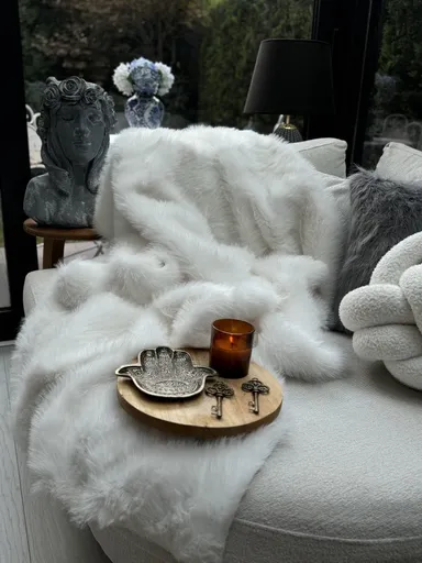 Přehoz na pohovku Lolita 200x75 - White