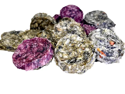 LK Baits Pet Luxusní medailonky ze sušené tresky s brusinkami, mrkví, dýní 40g,LK Baits Pet Luxusní medailonky ze sušené tresky s brusinkami, mrkví, d