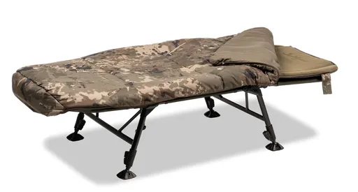 Nash Dětské Rybářské lehátko se spacákem Indulgence 4 Leg Junior Sleep System Camo,Nash Dětské Rybářské lehátko se spacákem Indulgence 4 Leg Junior Sl