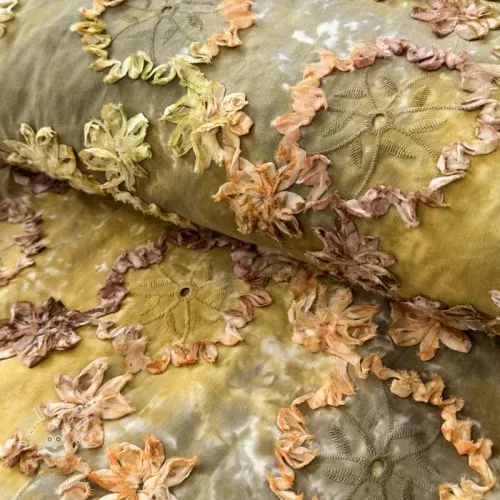 Bavlněná látka TIE DYE EMBROIDERY Eva tape design E