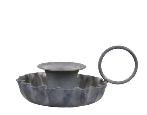 Zinkový antik kovový svícen na úzkou svíčku s ouškem Flower - 9*6*4,5 cm Chic Antique