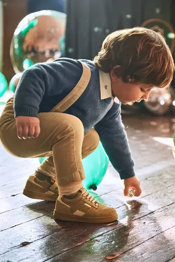 Kojenecký svetr s příměsí vlny Mayoral