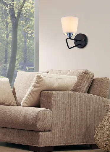 Moderní kovová nástěnná svítidlo Morley Ledea v černé/bílé barvě