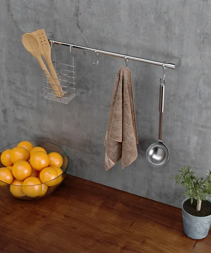 Polička k závěsné tyči