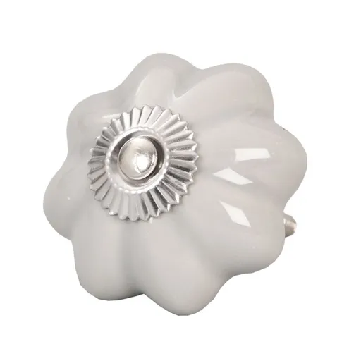 Světle šedá keramická úchytka ve tvaru květu - Ø 5 cm Clayre & Eef