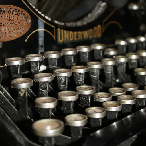 Hlasy českých literátů - Karel Čapek, Vítězslav Nezval, Pavel Eisner, Josef Kopta, Konstantin Biebl, Gabriela Preissová, Josef Svatopluk Machar, Josef