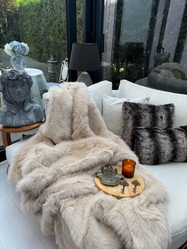 Přehoz na pohovku Lolita 150x100 - Beige