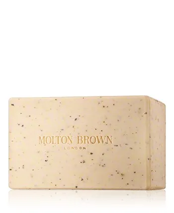 Molton Brown Tělový peeling Re-charge Black Pepper (Bodyscrub Bar) 250 g