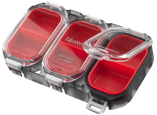 Daiwa vodotěsná krabička waterproof sealed unit case 900 červená - 9 přihrádek