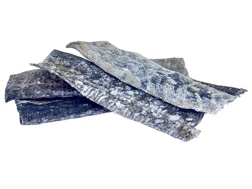 LK Baits Pet Luxusní plátky z kůže tresky 30g,LK Baits Pet Luxusní plátky z kůže tresky 30g