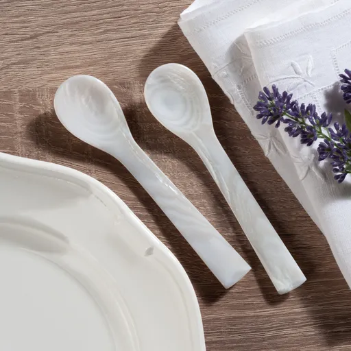 Perleťová lžička