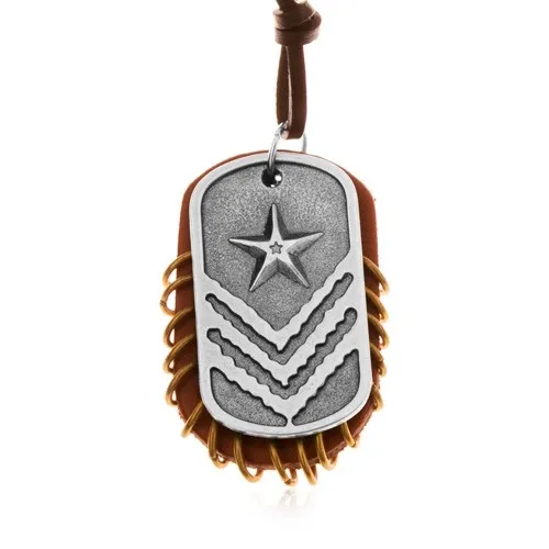 Kožený náhrdelník, přívěsky - hnědý ovál s kroužky a známka s hvězdou